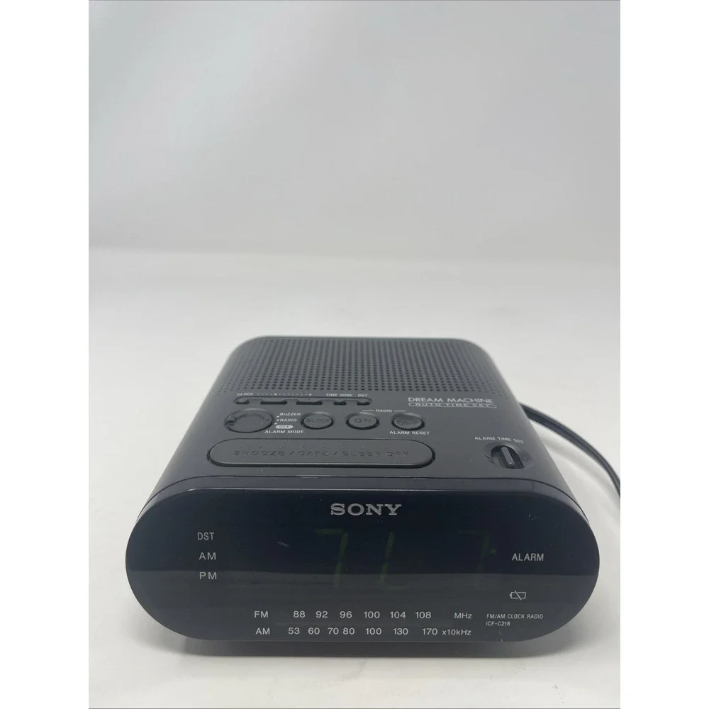 VTG Sony Am/fm Clock Radio Alarm Dream Machine  ICF-C218 Auto‎ time Set DST